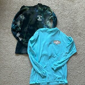 2 men’s Ron Jon long sleeve shirts